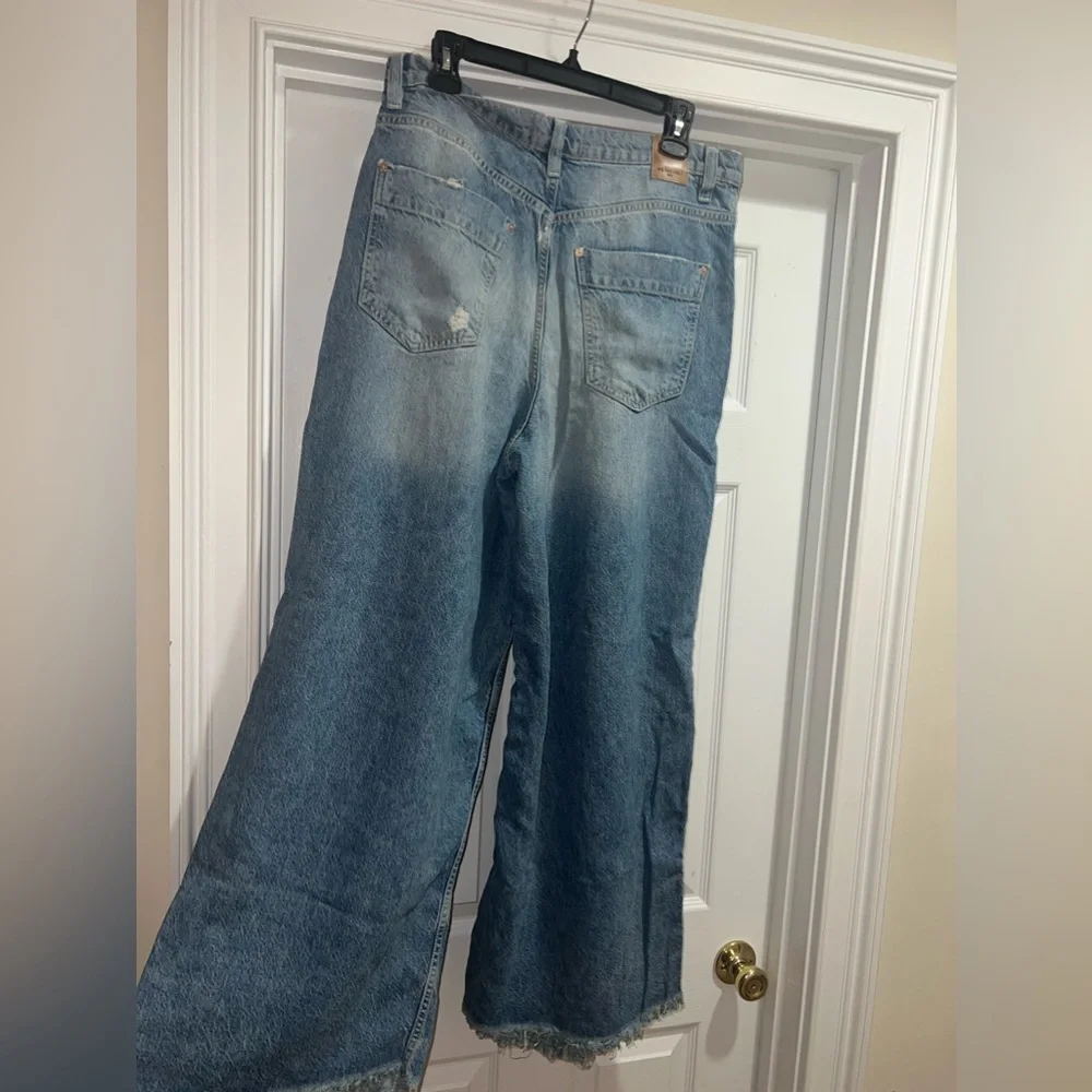 Free People Ollie Jeans, NEW, size 29, We the Free Wide leg distressed - Picture 2 of 8
